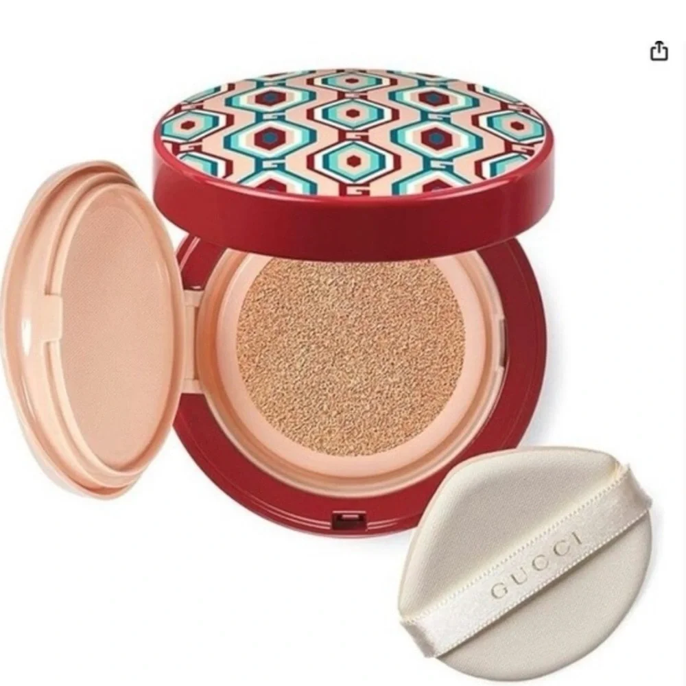 Gucci Cushion De Beaute Luminous Finish Foundation 02.5 SPF 20 14 g NWT
